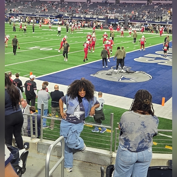 CO- LIKE THIS POST TO BE NOTIFIED WHEN I GO LIVE - Picture 10 of 16